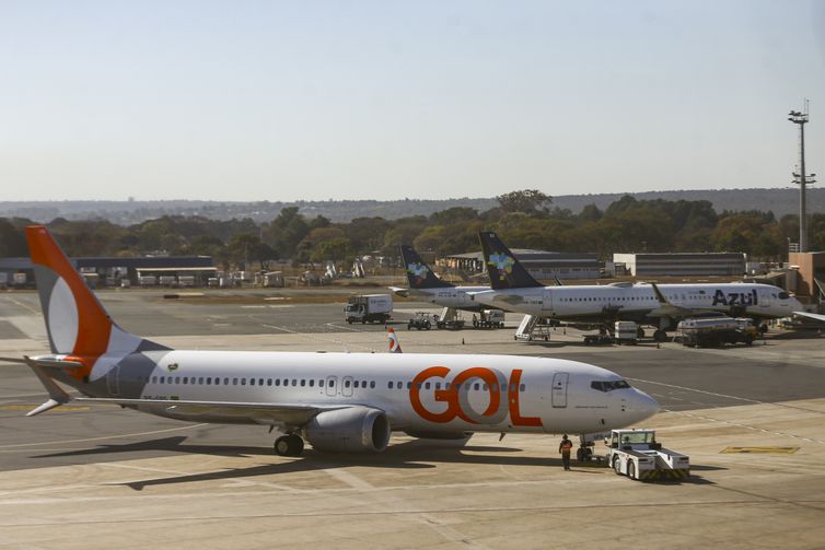 Gol e Azul encerram acordo de cooperação comercial