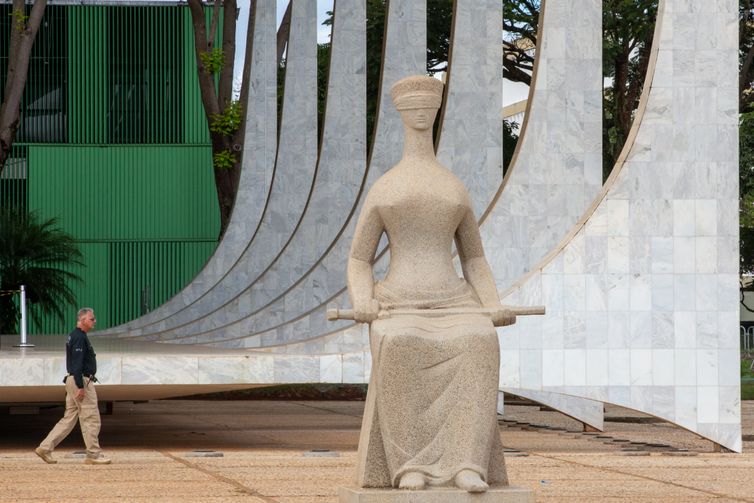 STF considera injusta aplicação de sanções contra esposa de Moraes