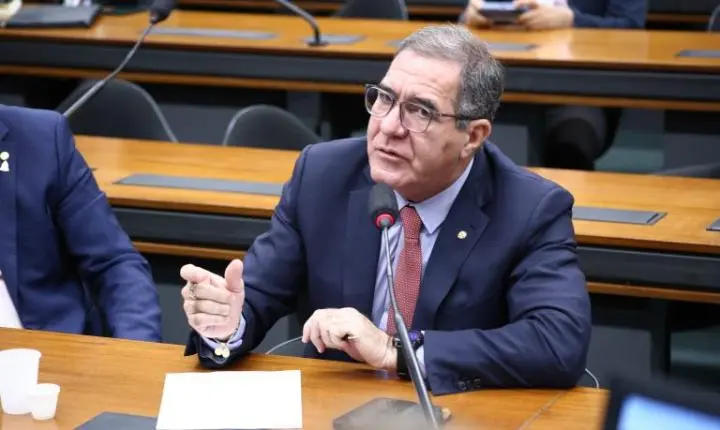 Comissão aprova projeto que prorroga empréstimos do FGTS para Santas Casas