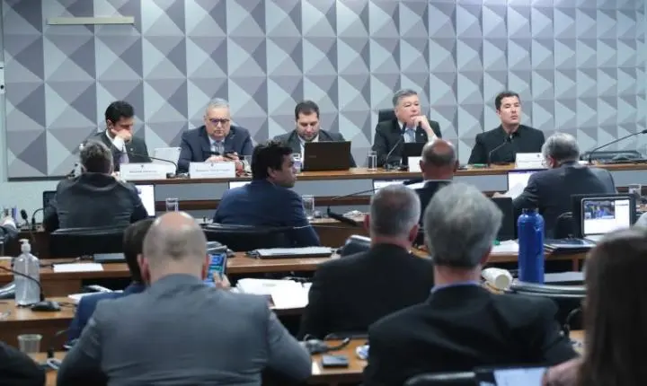 CPMI do INSS ouve mais dois investigados por fraude nesta terça-feira