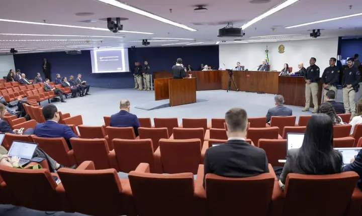 Moraes vota por rejeitar recurso de réus do Núcleo 3 da trama golpista